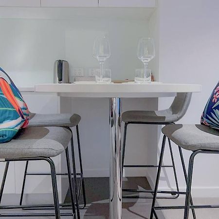 Amazing 2 Bedroom In Cbd! Brisbane Kültér fotó
