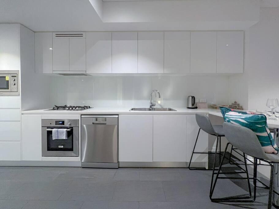 Amazing 2 Bedroom In Cbd! Brisbane Kültér fotó